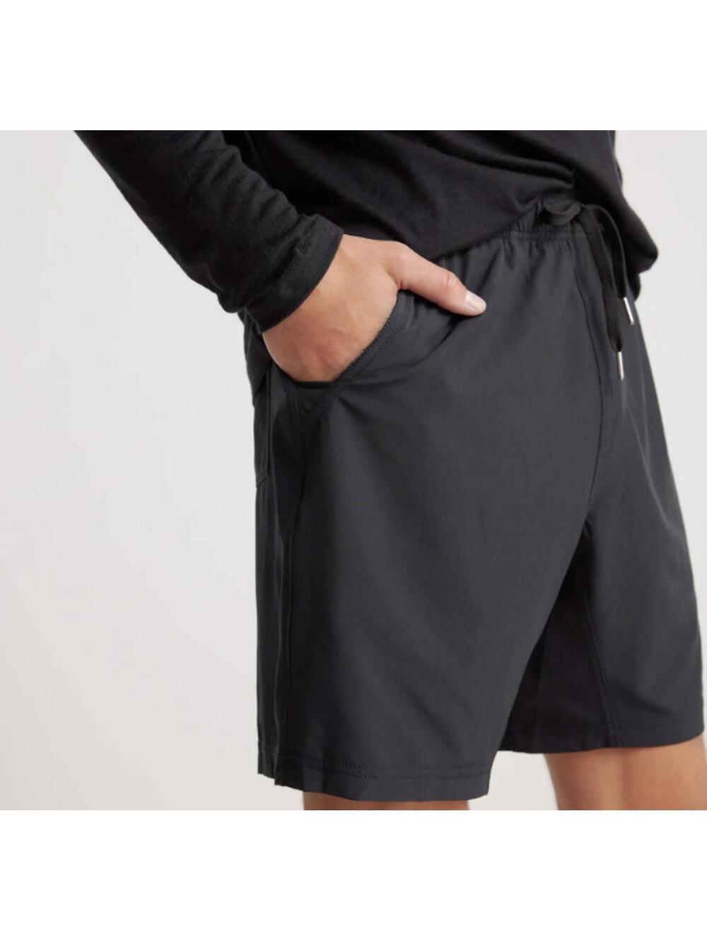 Quince Performance Tech Shorts Men's Large Black Lined Quick Dry Stretch UPF 50